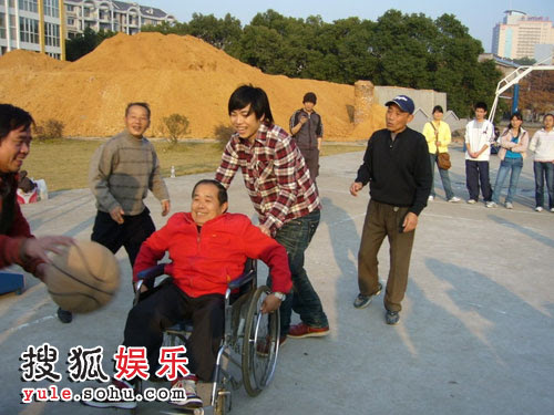 胡彦斌搞定 灌篮高手 歌词笑称简美妍像晴子 搜狐音乐