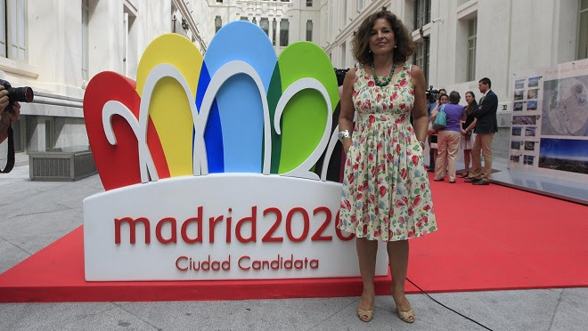 Ana Botella se va de compras
