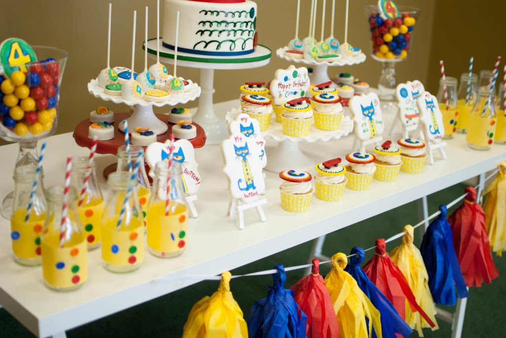 Pete the Cat and His Four Groovy Buttons Birthday Party