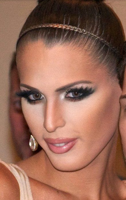 Carmen Carrera. RuPaul's Drag Race. No boy should be this pretty...