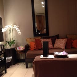 Spa Nordstrom - Waiting area - Costa Mesa, CA, United States