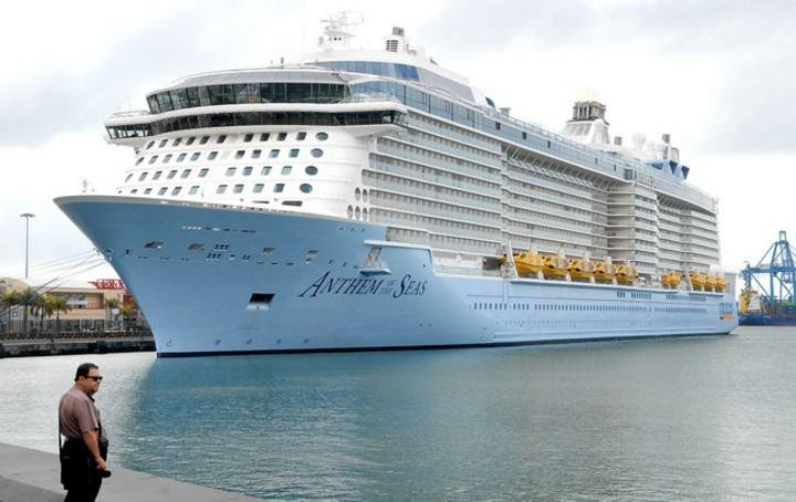 Informe turístico: Senador solicita investigar caso crucero navegó en temporal