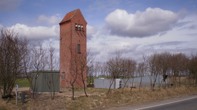 Midtjylland Dänemark : Gudena Fluss bei Svotrup, MitteljÃ¼tland (20.09.2020 / Runde) mit torschützen, aufstellungen, wechseln, gelben und roten karten.