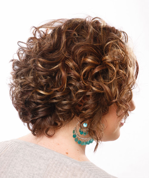 Formal Medium Wavy Hairstyle