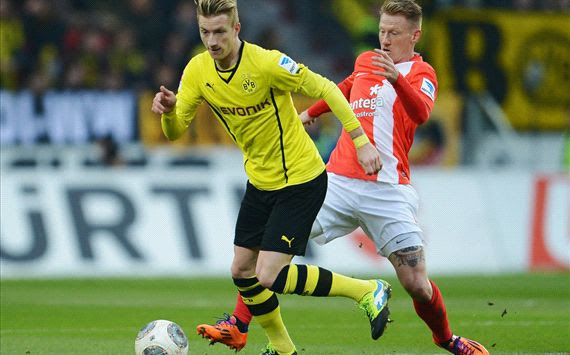MARCO REUS NIKI ZIMLING MAINZ BORUSSIA DORTMUND BUNDESLIGA 11302013
