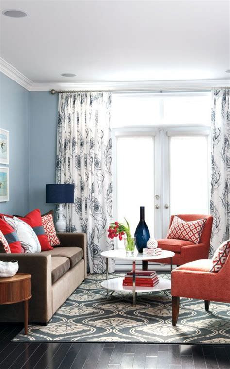 More than furniture, lighting or anything else, paint can make or break the design of the room. 30 Grey And Coral Home DÃ©cor Ideas - DigsDigs