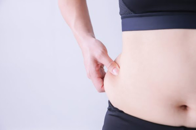 脇肉がはみ出る ブラジャーからはみ出てしまうお肉の原因と解決方法