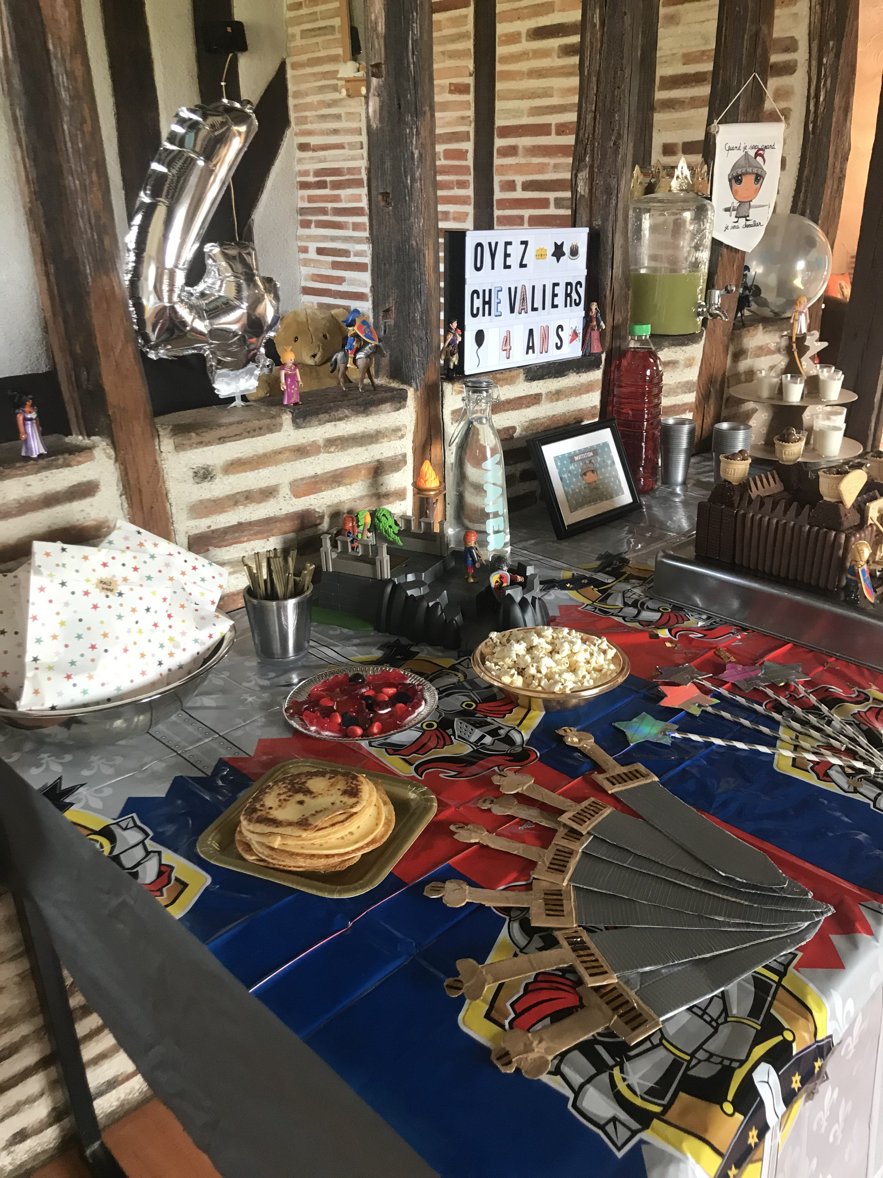 Anniversaire Sur Le Theme Chevalier Louloutte Son Quotidien