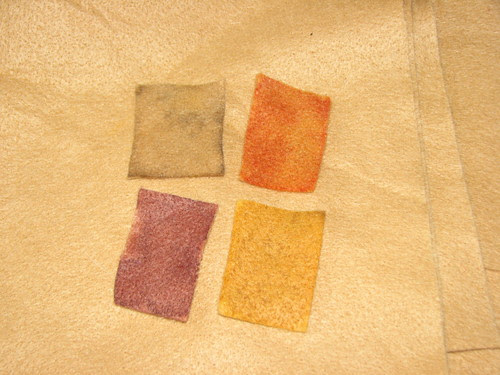 autumn felt flower pin 001