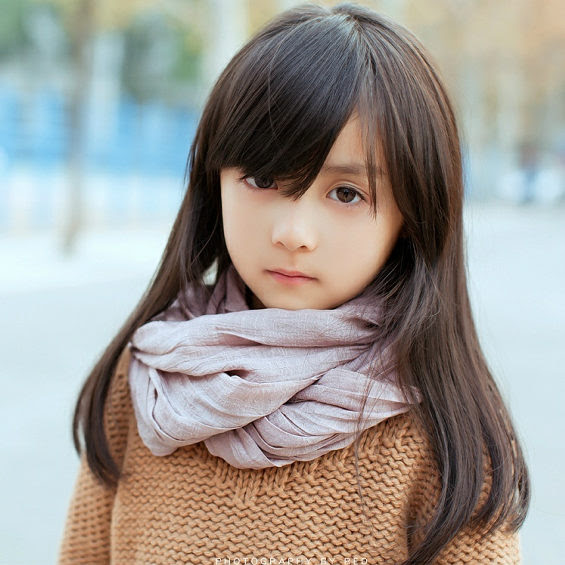 中国 5歳の女の子の写真が話題 画像ネーター