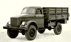 GAZ-63 (4x4) Versão do terreno do tipo básico GAZ-51, com o qual tinha 80% em comum.