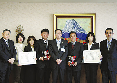 西中が全国２位 本町小が４位 ｐｔａ新聞コンクール 秦野 タウンニュース