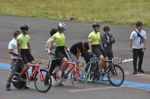 自転車競技部 インターハイに出場します ニュース 三重県立 久居農林高等学校