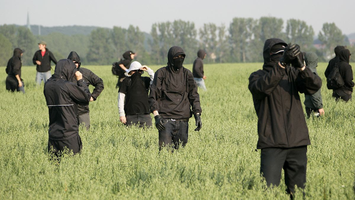Proteste zum G7-Gipfel: Gefangene kommen in den Abrams ...
