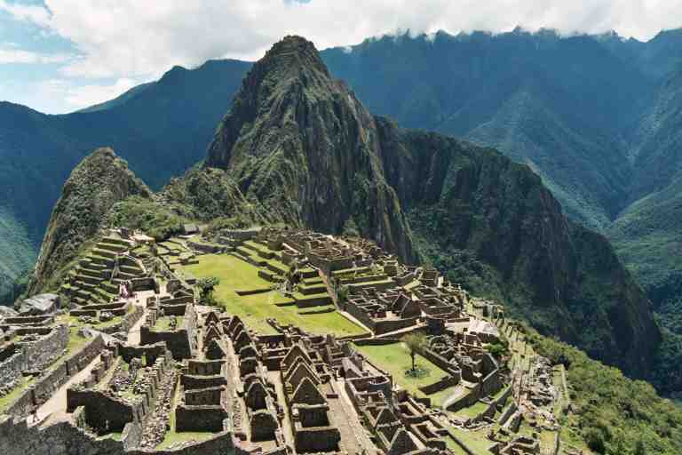 http://rubymy.files.wordpress.com/2009/02/machu20pichu.jpg