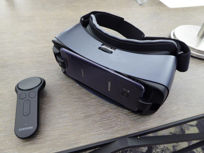 Gear VR with Controller.