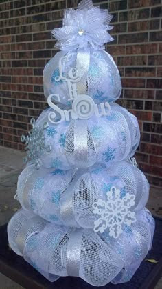 cone form wall work Mesh Let with Snowflakes Tree for It Deco Christmas Centerpiece Snow