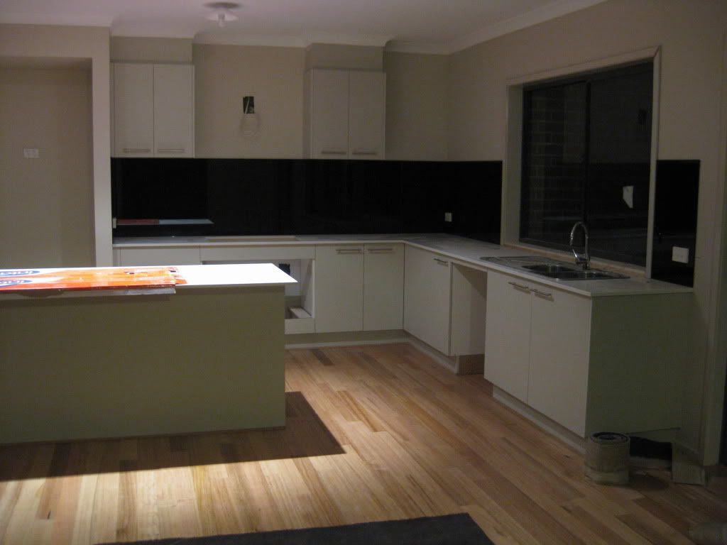 View topic - black and white kitchen • Home Renovation & Building ...