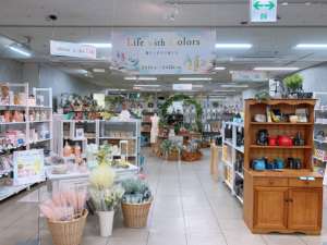 店舗ディスプレイのコツをイラストや実例交えて徹底解説 エトワール海渡 幅広いアパレル 雑貨一括仕入れの総合卸問屋