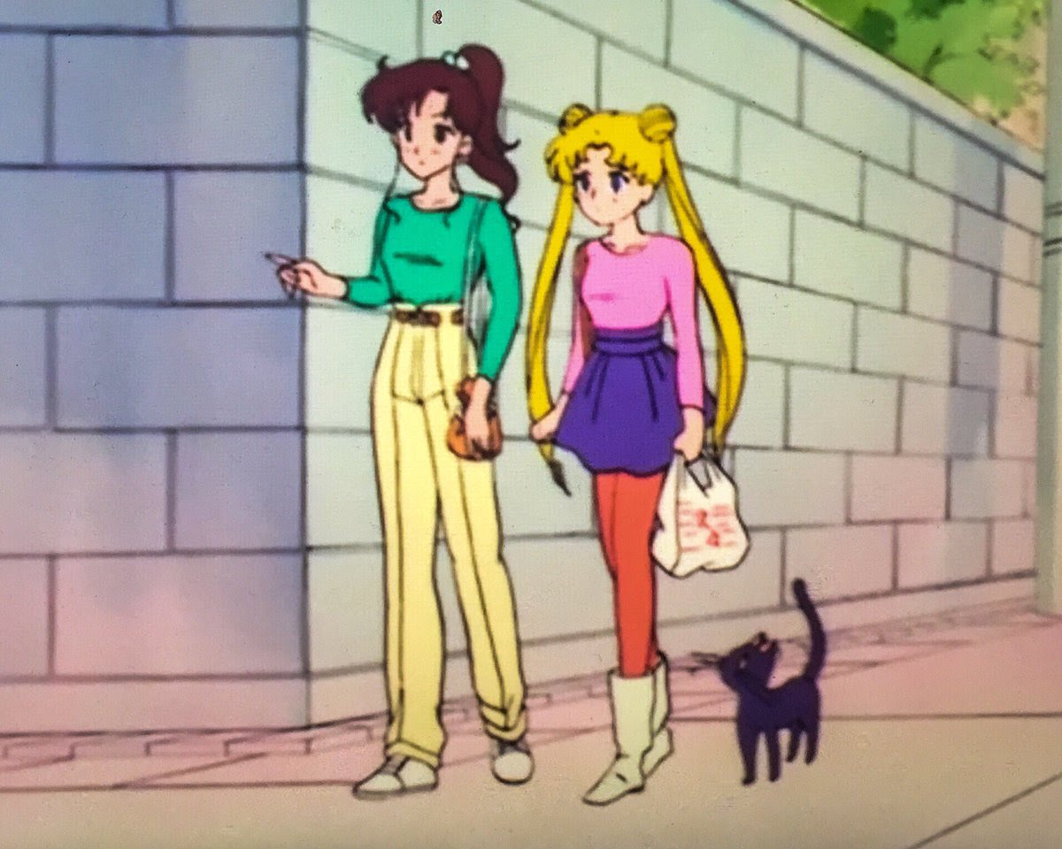 当時は気付かなかった セーラームーン キャラの服が毎回変わってて超オシャレ にじめん