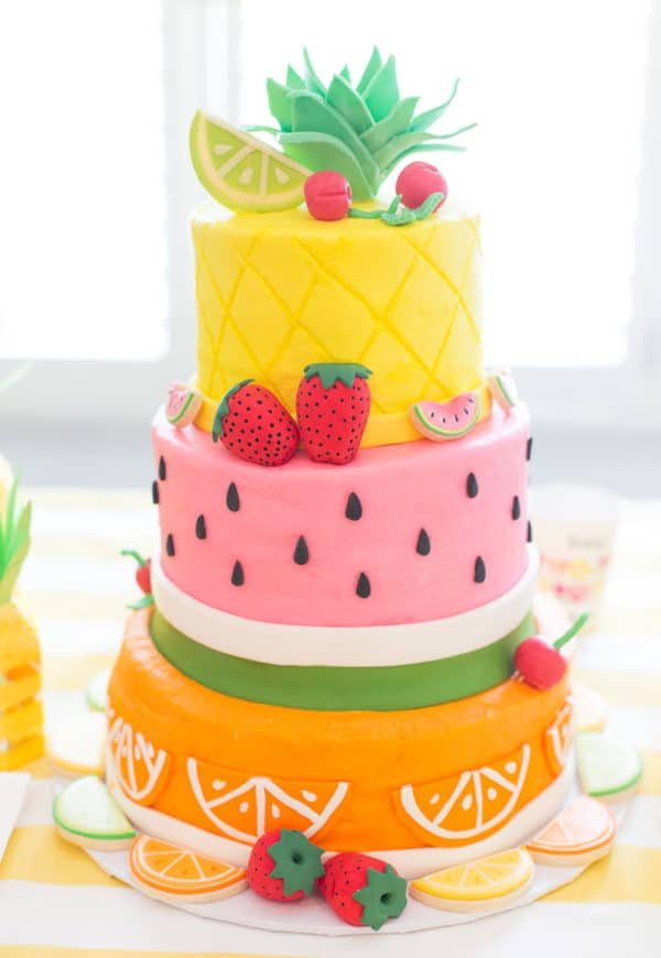 21 Sizzling Summer Birthday Cake Ideas - Pretty My Party