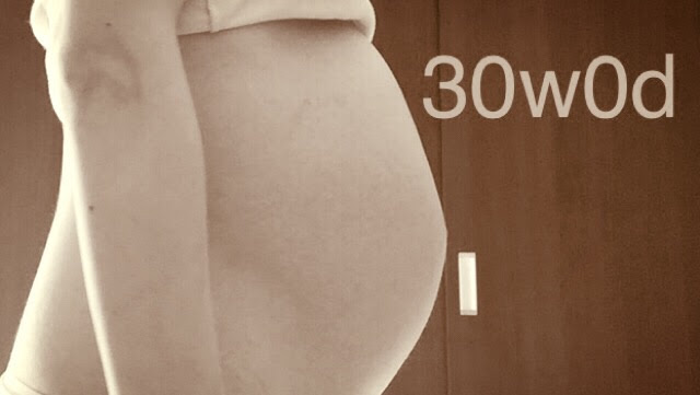 30w0d 妊娠30週目 8ヶ月 のおなかの大きさと膣坐剤 はなの育児日記 旧 はなの妊娠絵日記