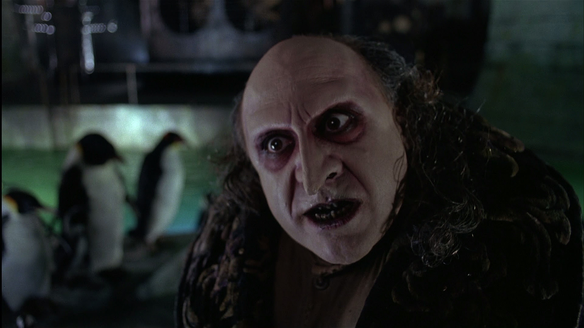Danny Devito on Robin Lord Taylorâs Penguin | Dark Knight News