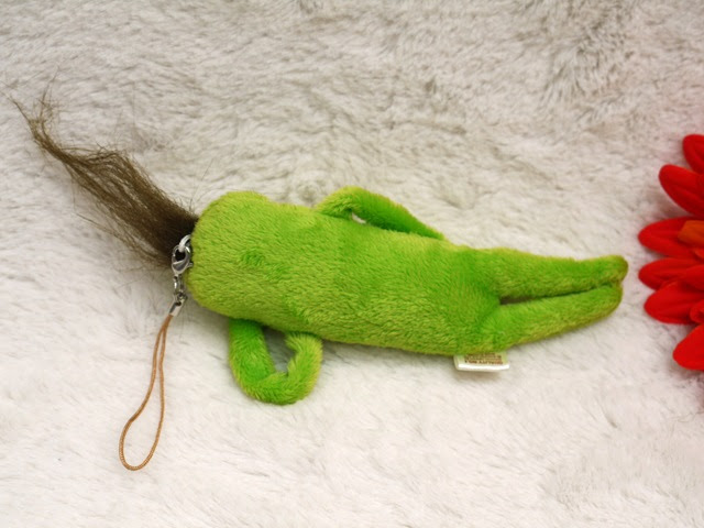 モケケ ストラップ ネル 話題のキモカワ系ぬいぐるみ へんてこひょろなが宇宙人 シナダ製 プレゼント 今人気急上昇のモケケ雑貨です ぬいぐるみ グッズ 雑貨 ストラップ ぬいぐるみ 抱き枕や雑貨販売 癒しの通販フモフモランド