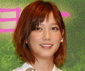 演技下手な本田翼の女優発言に批判殺到 セリフ棒読みで佐藤浩市と初共演映画 起終点駅 ターミナル 大コケか 今日の最新芸能ゴシップニュースサイト 芸トピ