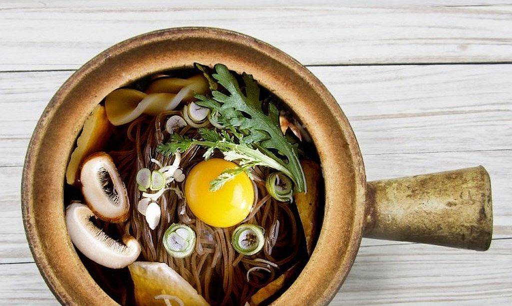 Flavours from the claypot at Golden Dragon