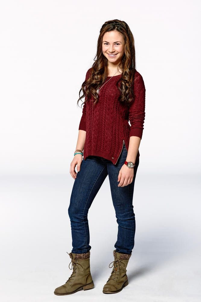 Private Eyes : Photo Jordyn Negri - 12 sur 18 - AlloCiné