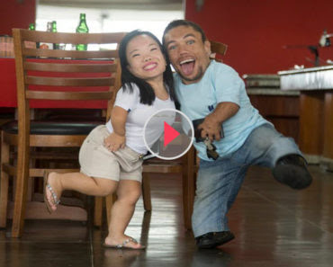 Meet The Amazing Transgender Star And Youtube Sensation Who Has Tiny Legs Check Her Story Here Viralmisery