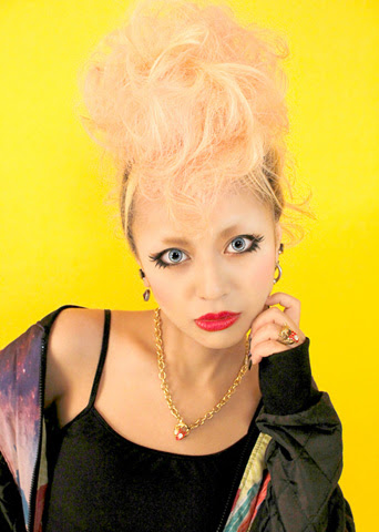 ニーコ Lips Tips