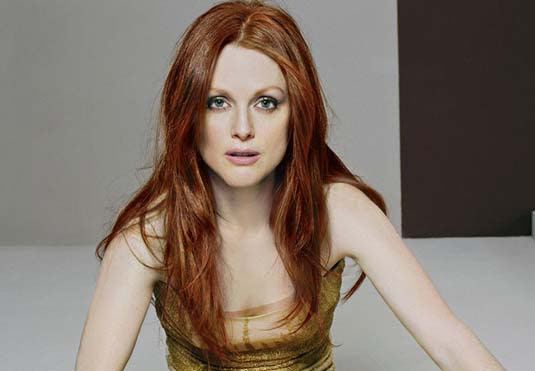amanda seyfried julianne moore chloe. Julianne Moore, Liam Neeson