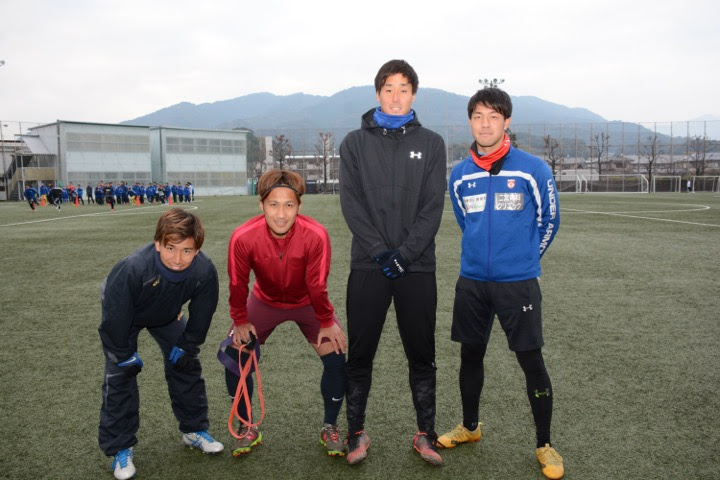 サッカー部obでjリーガーの4人の選手が来校されました 新着情報 筑陽学園高等学校 同窓会 光陽会