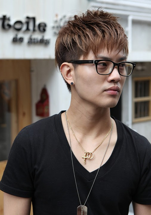 70 Cool Korean & Japanese Hairstyles for Asian Guys 2018 