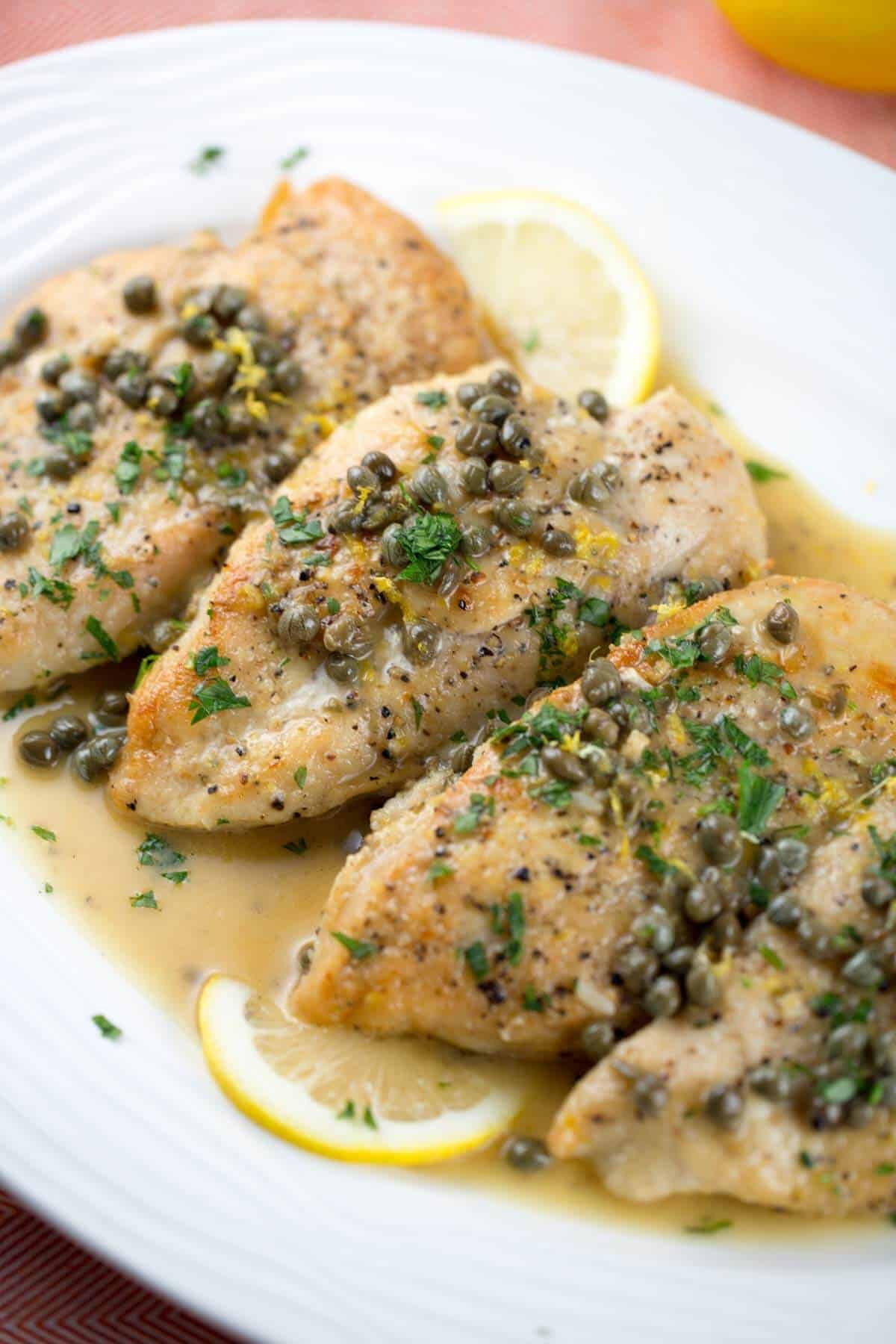 A traditional chicken piccata recipe is a great family dinner | jessicagavin.com