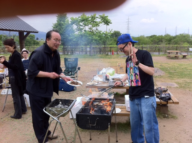 山形 天童 中山の焼き肉屋 王様の焼肉くろぬま の ブログ 王様の焼肉全店合同バーベキュー 山形西公園にて
