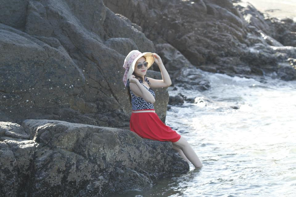 [IMG]