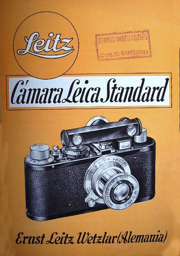 Cámara Leica, Standard. by Octavi Centelles