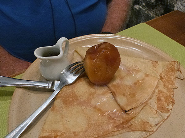 crêpe pomme et calva