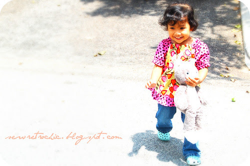 hanan walking2