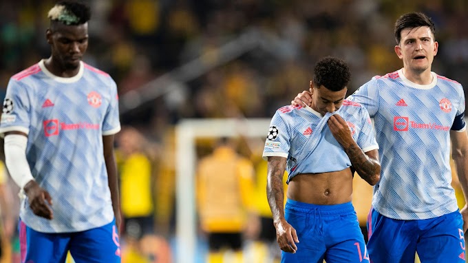 Cristiano Ronaldo Young : Cristiano Ronaldo Intervened And Ordered Security Guards To Leave Young Girl Alone Mirror Online - Portugal’s cristiano ronaldo couldn’t find the back of the net on friday, but he was still a hero after handing a delirious fan.