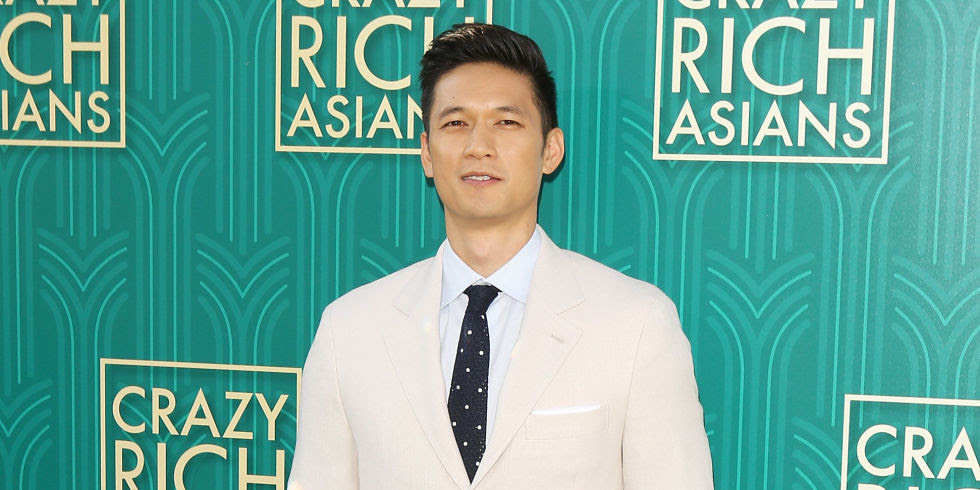 Znalezione obrazy dla zapytania crazy rich asians harry shum jr