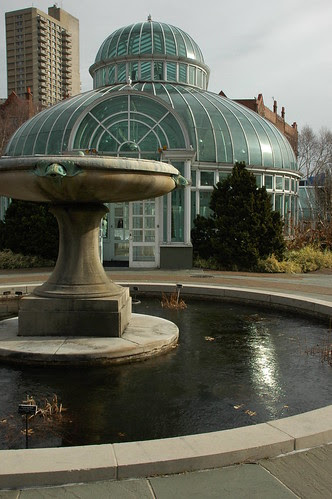 Fountain and Palm House, BBG