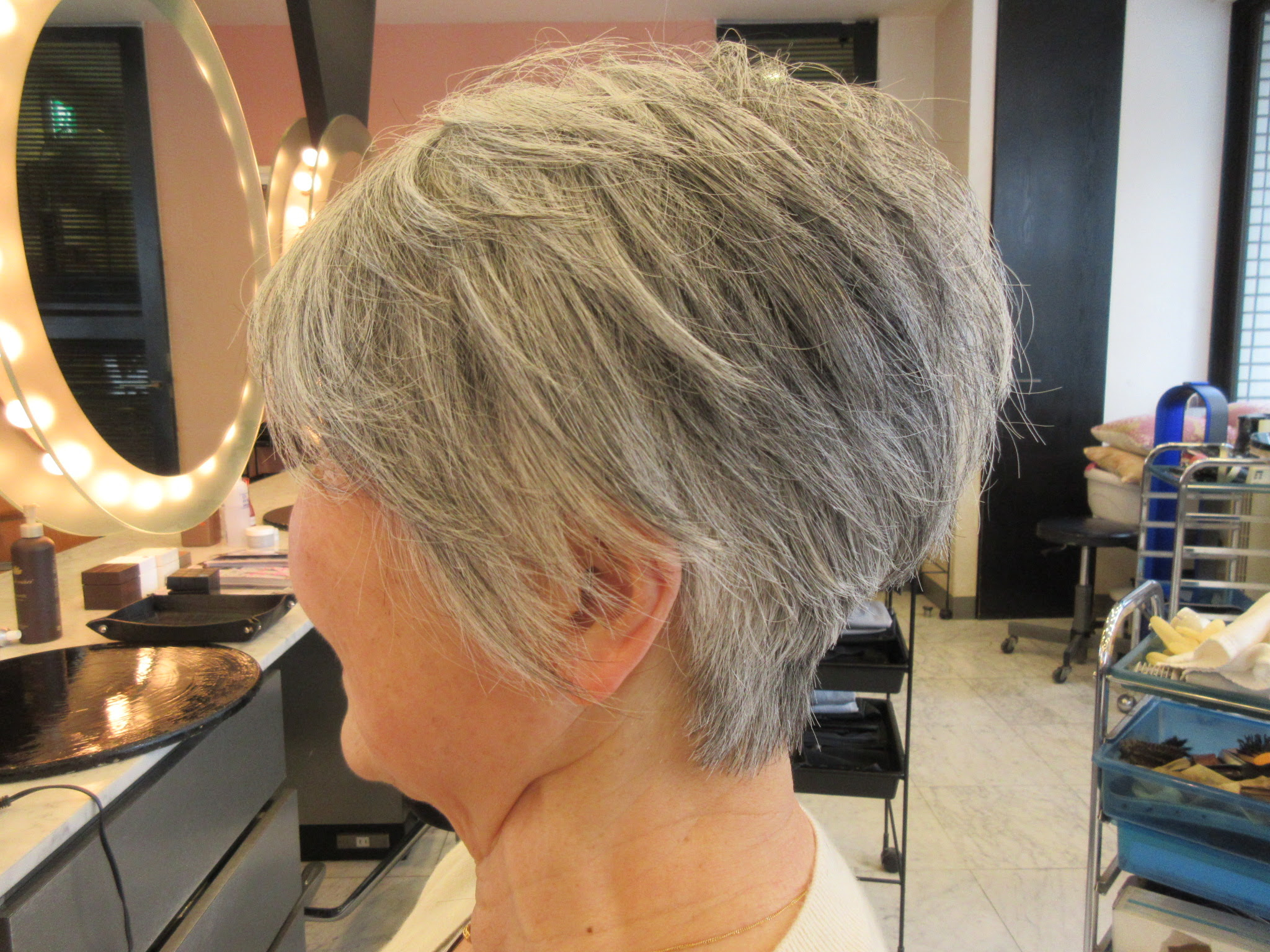 ７０代ヘアカタログ ７０代へスタイル ７０代髪型 ７０代ショートスタイル 50代60代のご婦人の髪型を素敵にする美容師樽川和明