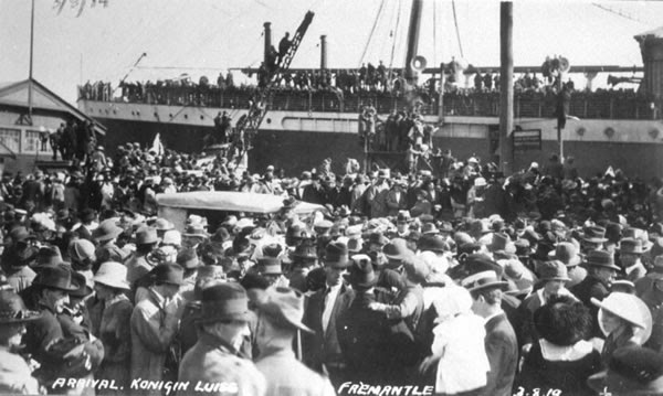  Fremantle, to greet soldiers returning from the First World War on the 