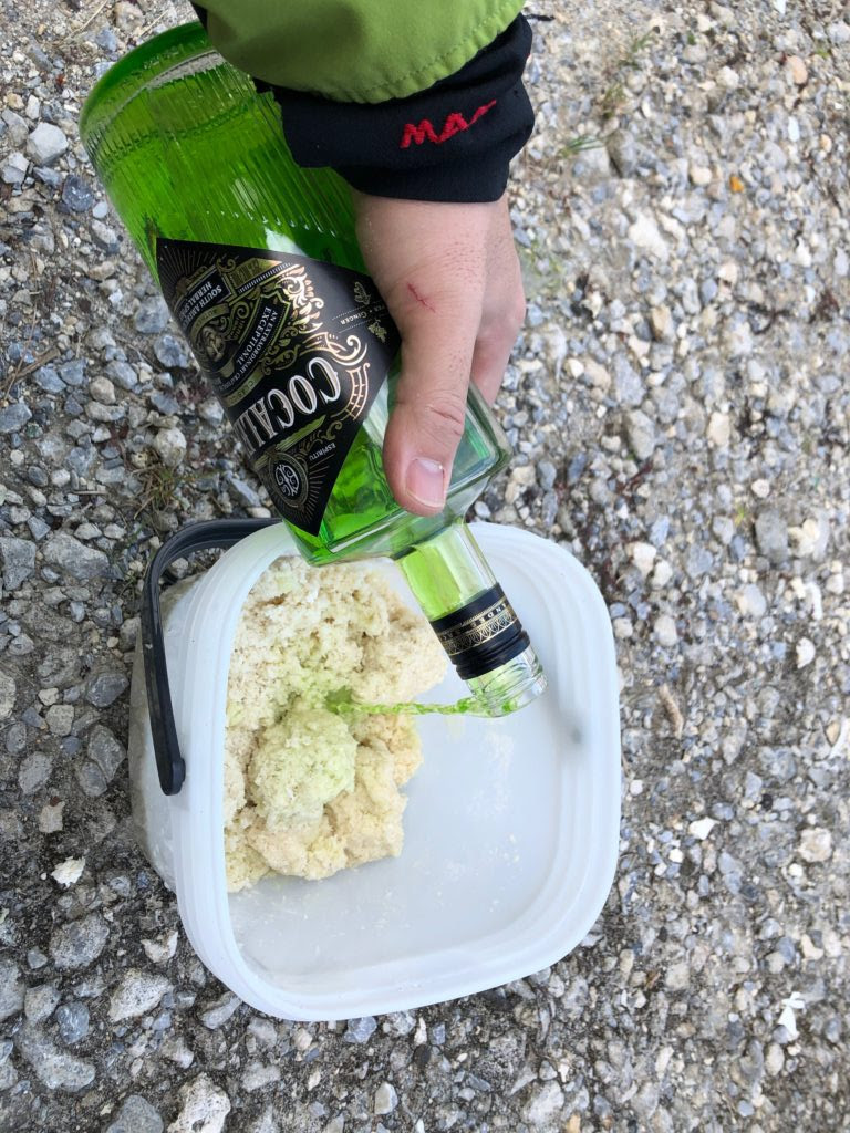 釣り餌に酒をまぜる は本当に有効か 平坂寛のフィールドノート