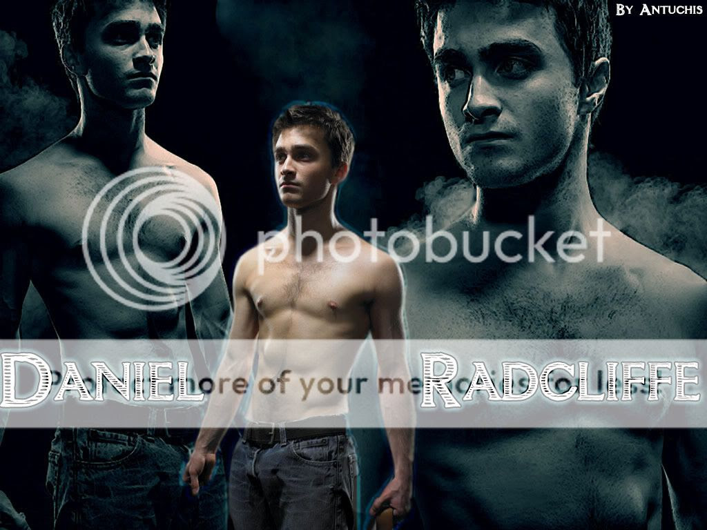 Daniel Radcliffe - Photo Set