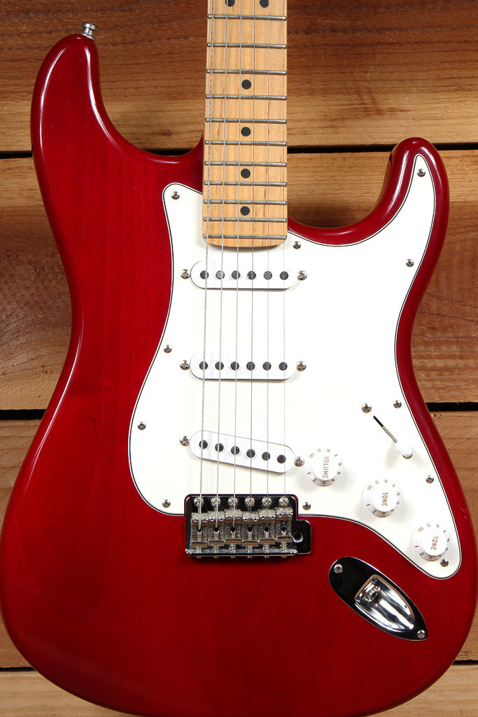 Fender Highway One 1 Stratocaster Sss Usa Nitro American Red Strat Rel Still Kickin Music